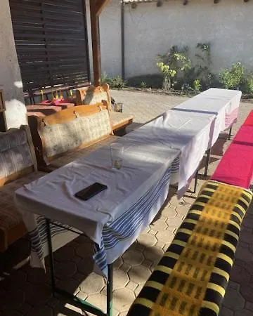 招待所 Aniiza 2 3*