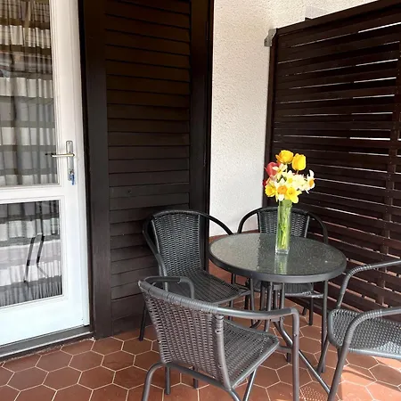 Aniiza 2 Πανσιόν Orvenyes