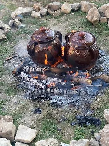 Aniiza 2 Πανσιόν Orvenyes