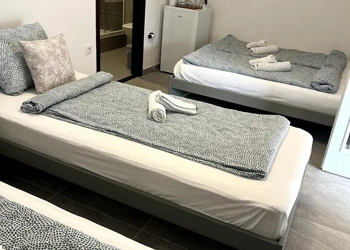 Aniiza 2 Guest house Orvenyes